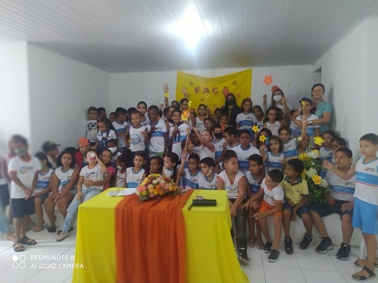 CREAS na Escola Municipal João Campos com teatro de fantoches