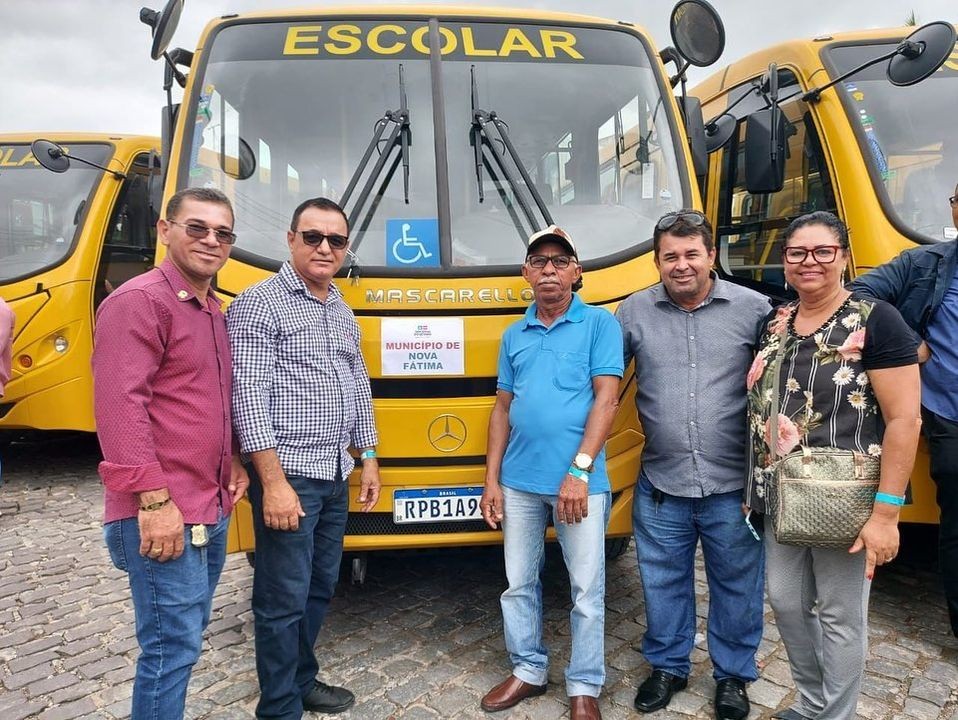 Novo veiculo que atenderá a comunidade de Malhadinha e localidades próximas.